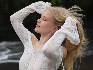 Juliajae webcam model