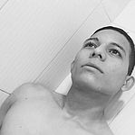Sebas Kinggsoy un chico muy sexy dispuesto a todo, con muchos proyectos para mi vida.