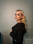 Photo of Moira Hallsted