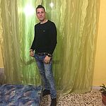 Aron Anton
