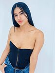 Mia Daviis