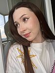 Holli Lee