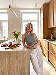 Kathyrn Winward