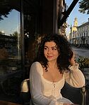 Yulia Rewis