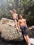 Vek Oso & Adam Erick