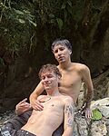Vek Oso & Adam Erick