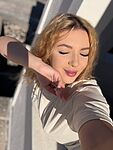 Ella Aziana