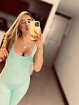 Zoe Kruz
