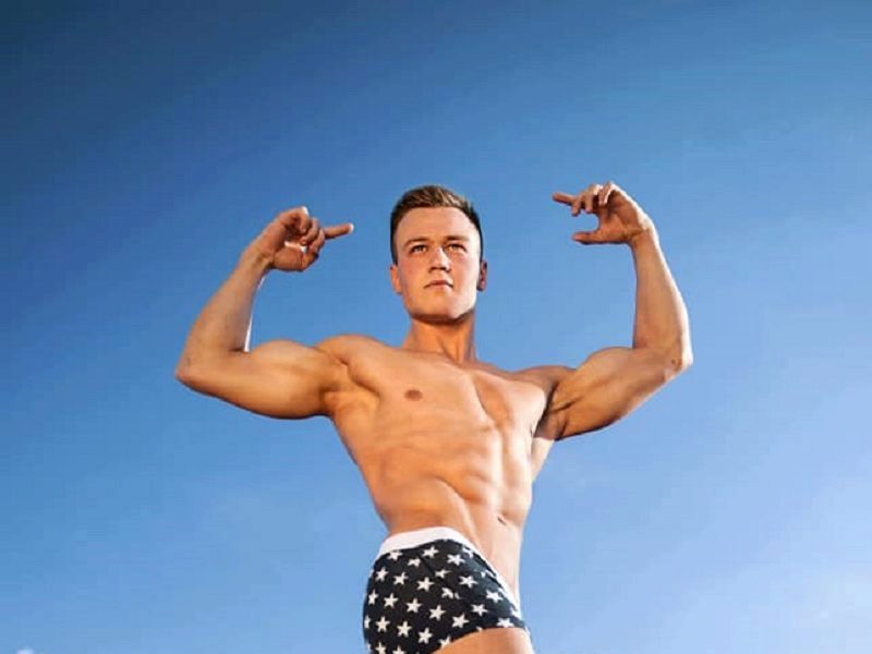 Tyler Raynolds high quality