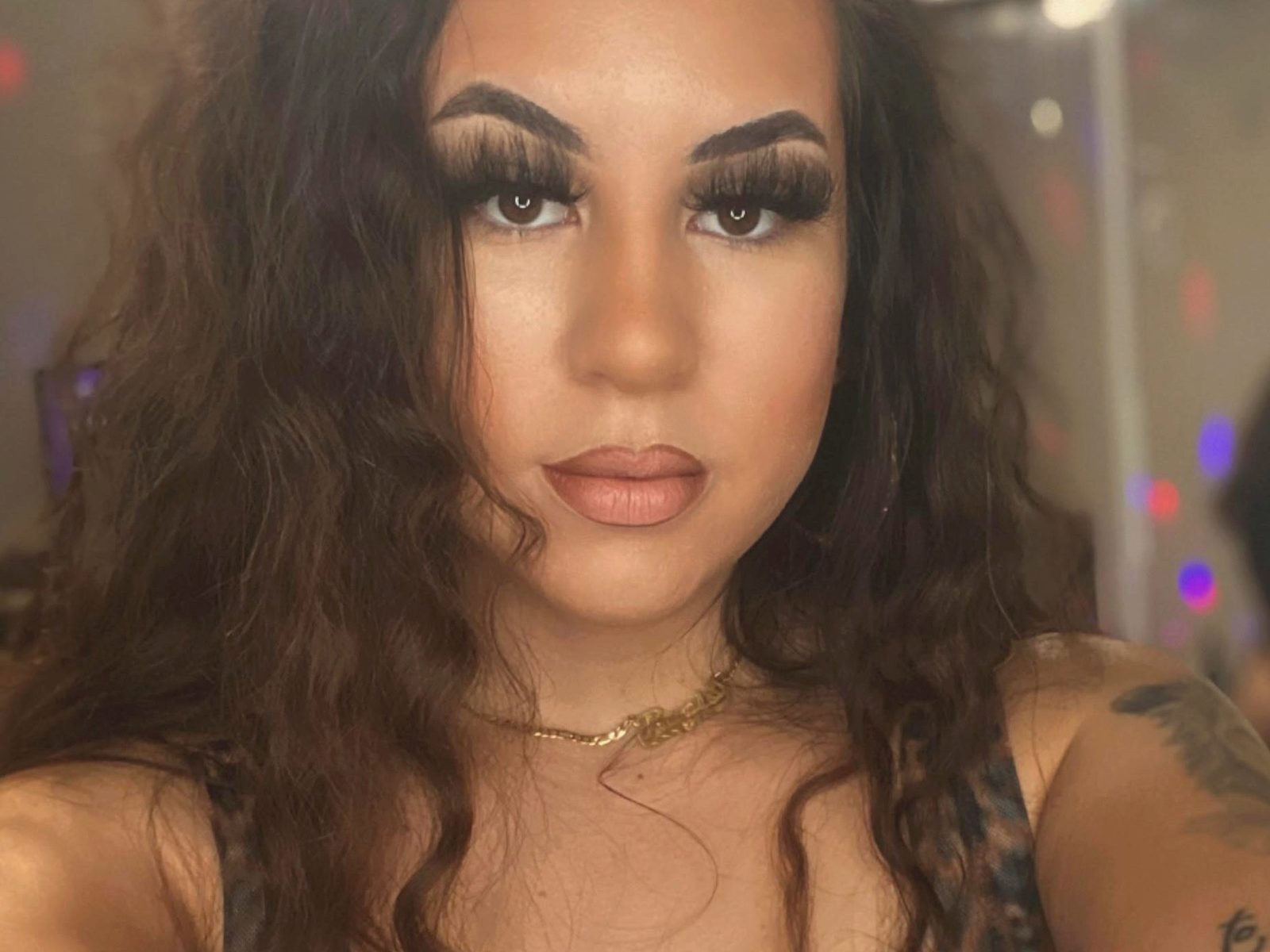 Analee Rose low quality