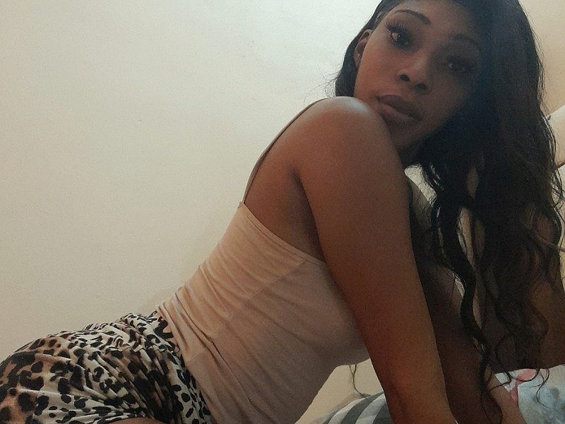 Mandi Belle low quality