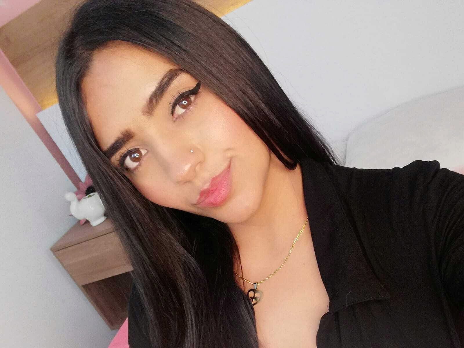 Alisson Queenn