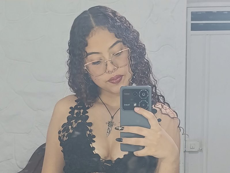 Sofia Bennett low quality