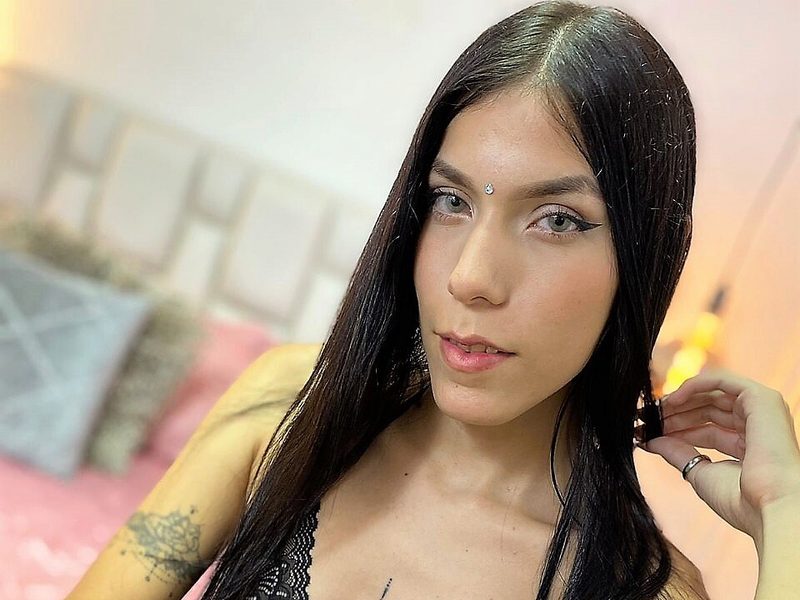 Lara Tailor