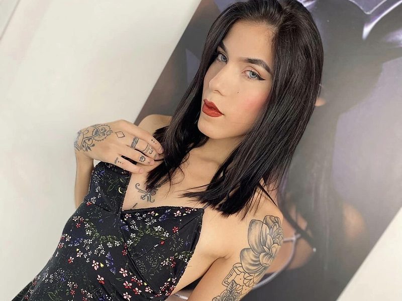 Lara Tailor