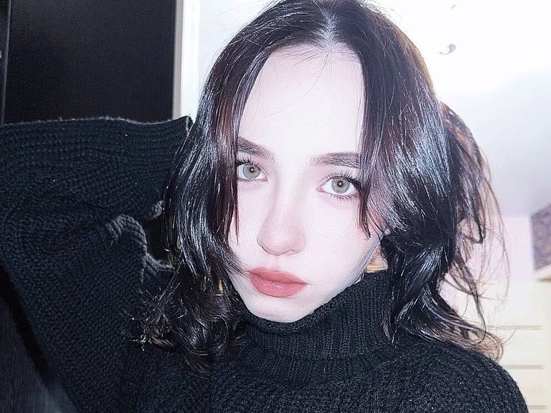 Elene Cusson low quality