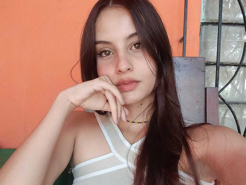 Lis Vega low quality