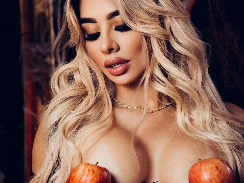 Zoe Vegas