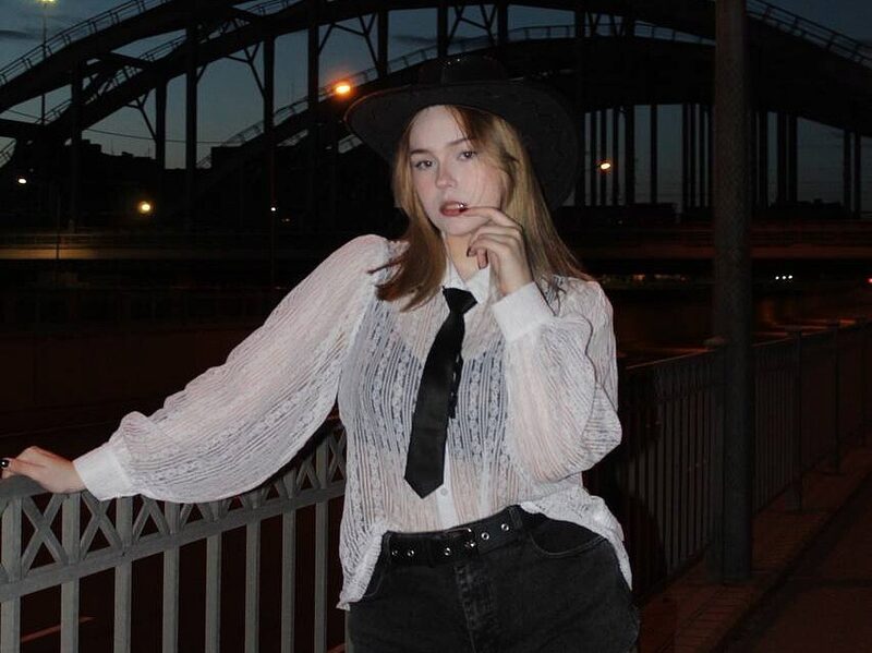 Molly Parks low quality