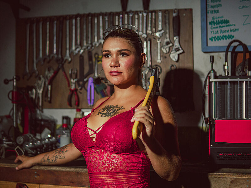 Annie Desire low quality