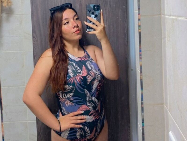 Isabel Henao low quality