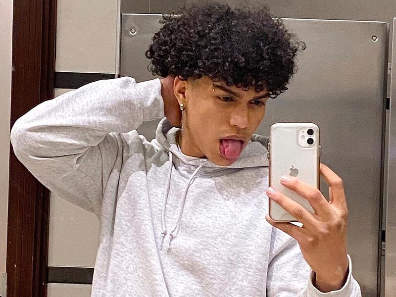 Dante Crowe low quality