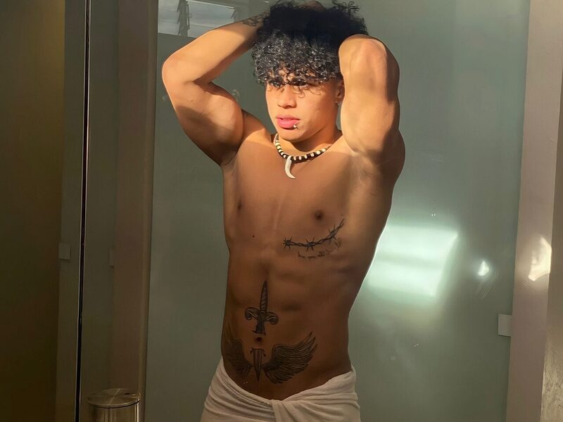 Dante Crowe low quality