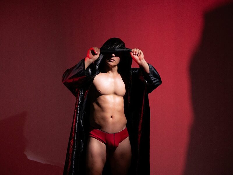 Richard Hernandez
