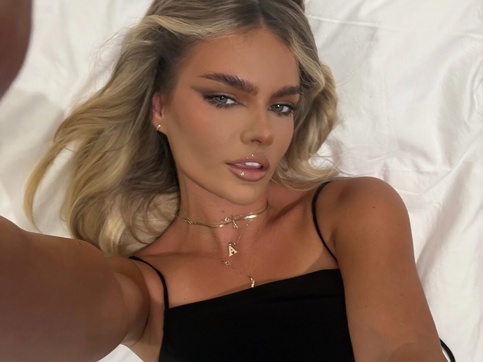 Anais A low quality