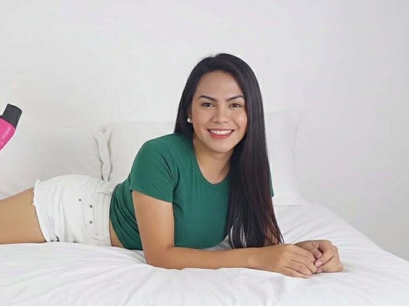 Abegail Estefania low quality