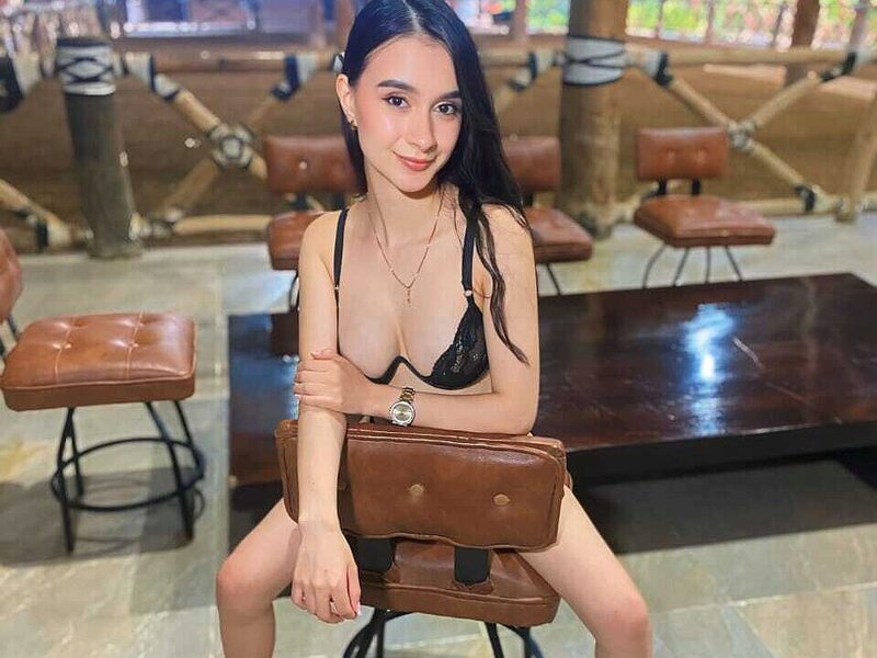 Ari Joliee