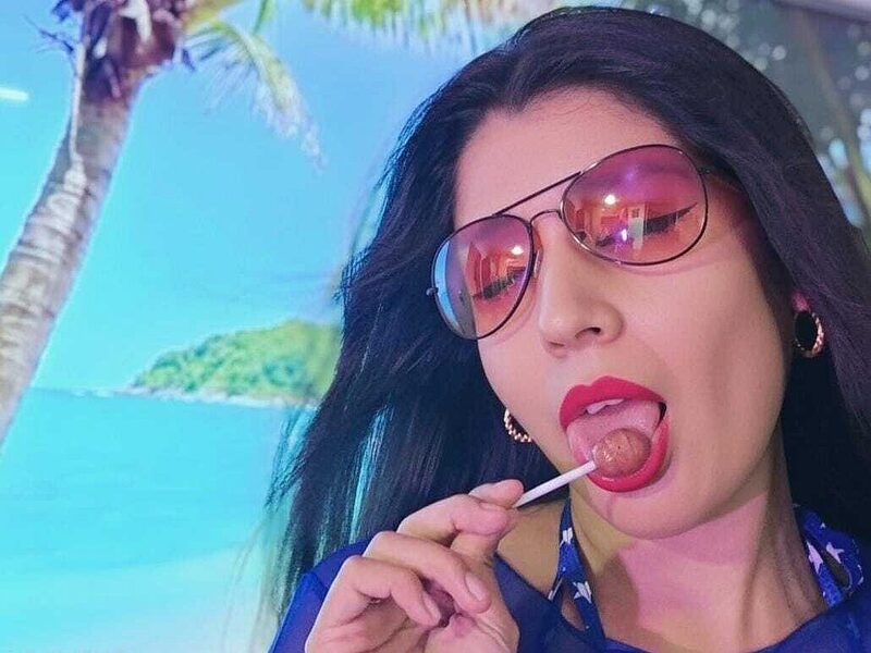 Isabella Creamy low quality