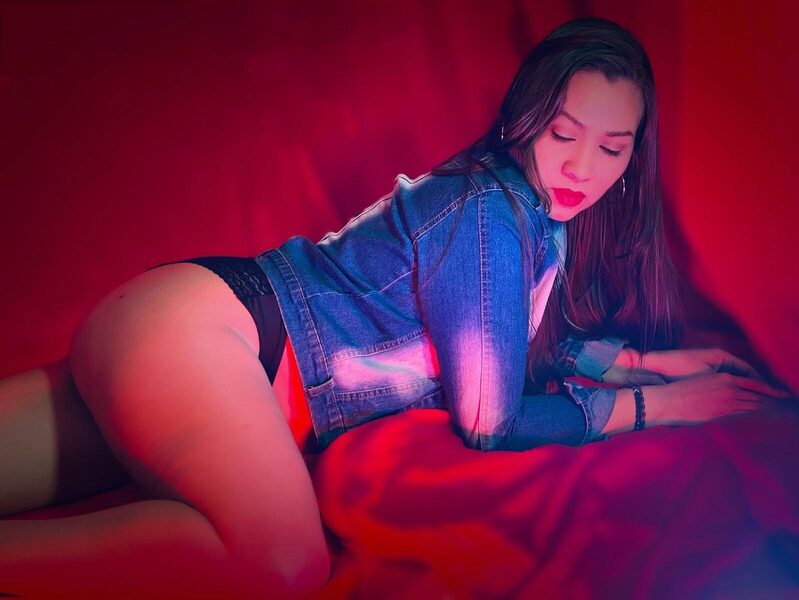 Stefy Zea low quality