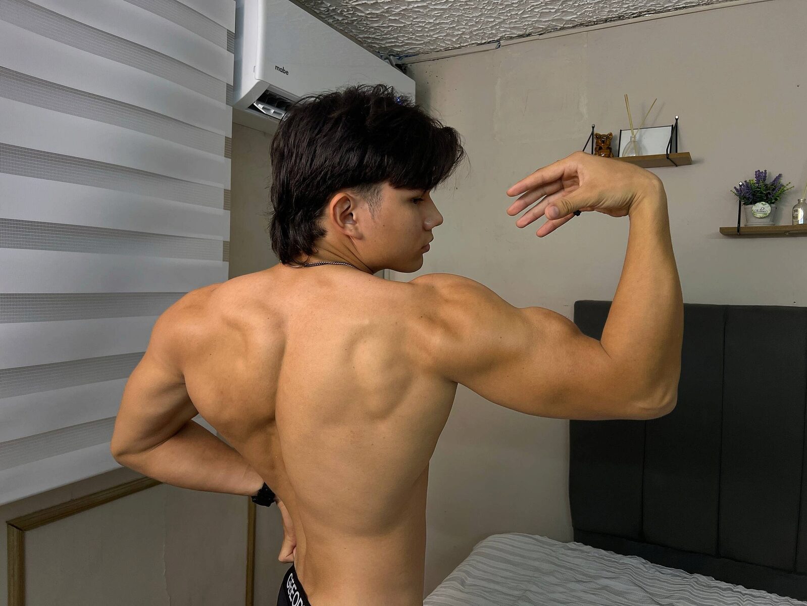 Thony Lopez low quality