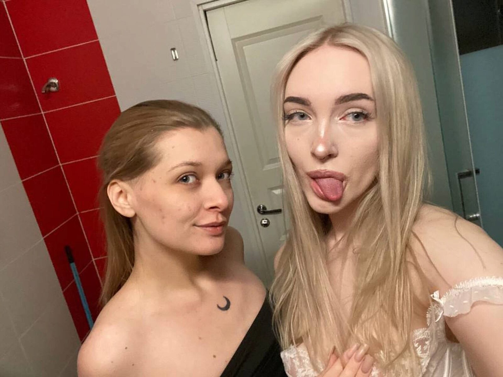 Mae Beddingfield & Sara Mauri