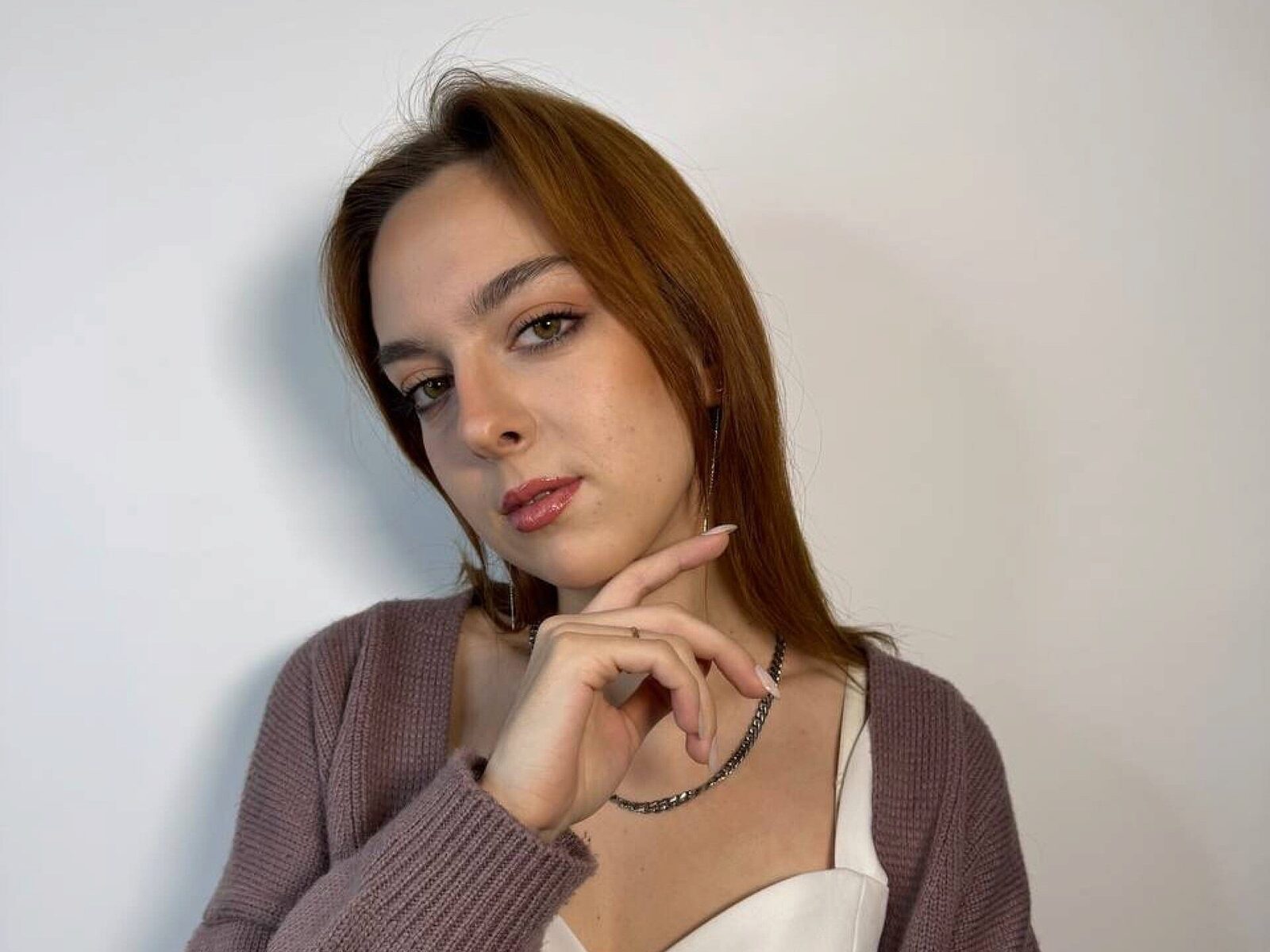 Matilde Dockray low quality