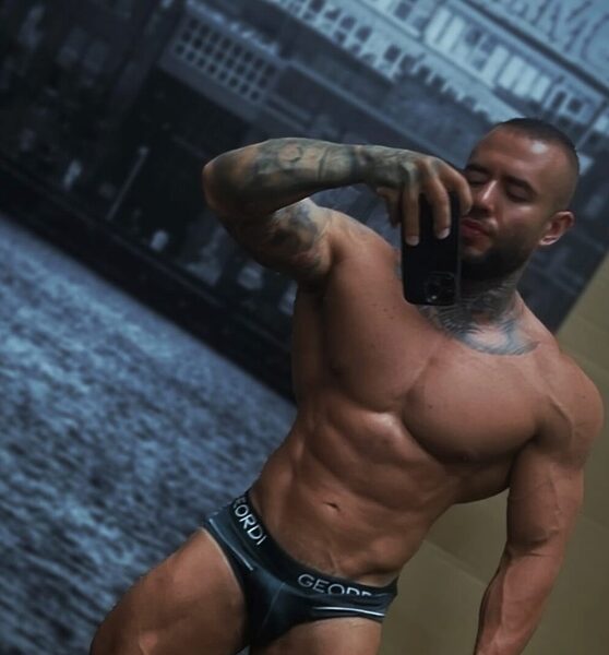 Bruce Dallas low quality