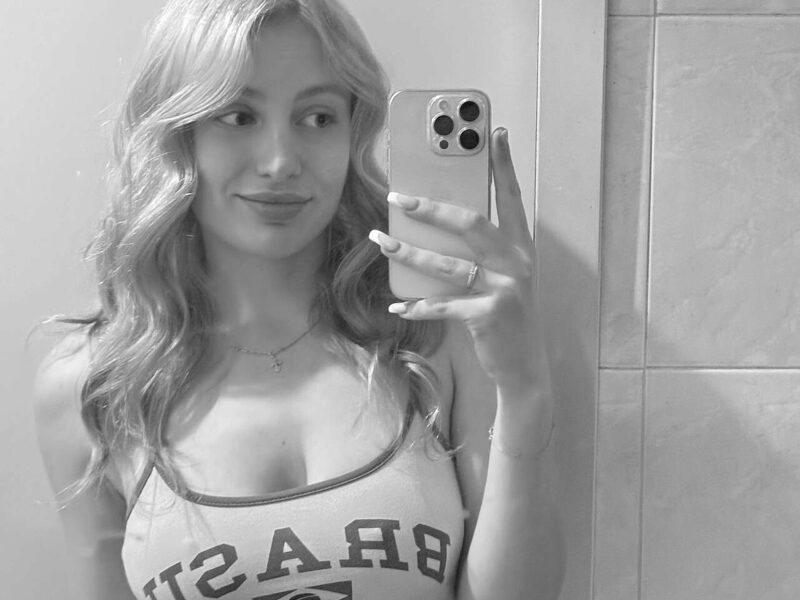 Laurice Larotta low quality