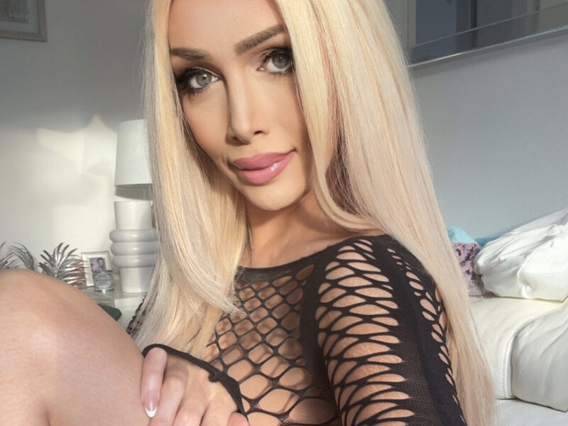 Barbi Bentley low quality