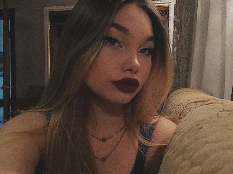 Kelli Pascoal low quality