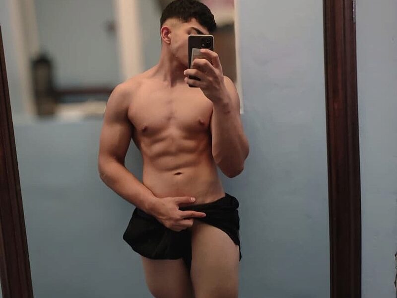 Enzo Reyes