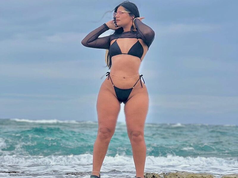 Nahara Thomson