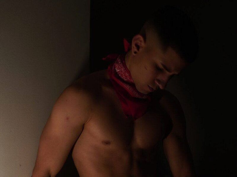 Thin Tommy low quality