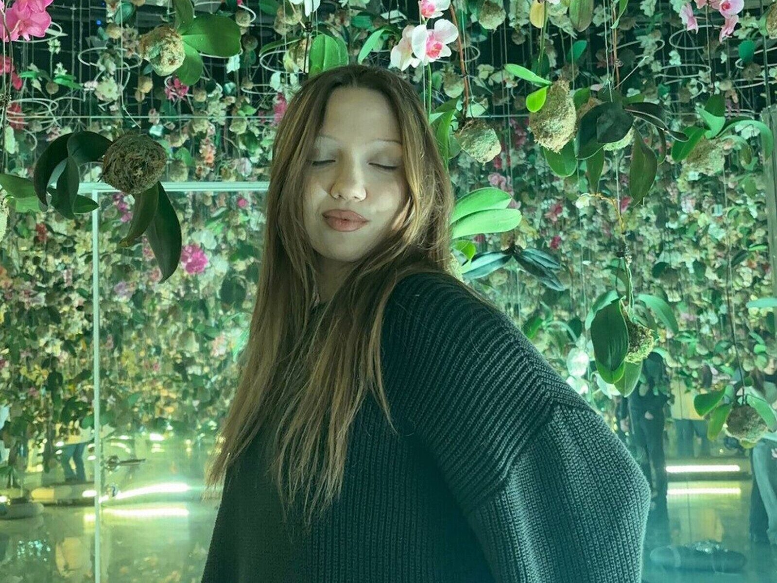 Yael Lunden low quality