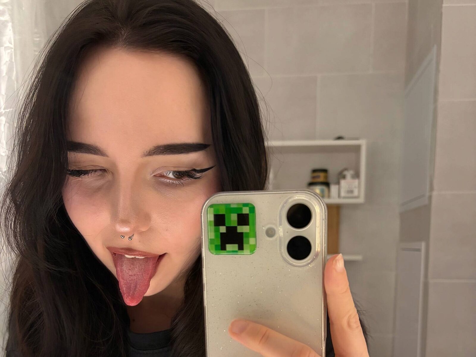 Chastity Parsons low quality