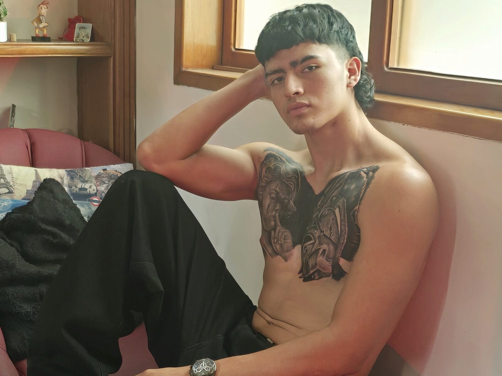 Elliot Colton