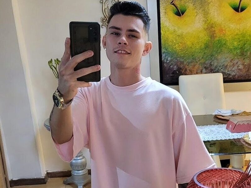 Kelvis Estrada low quality