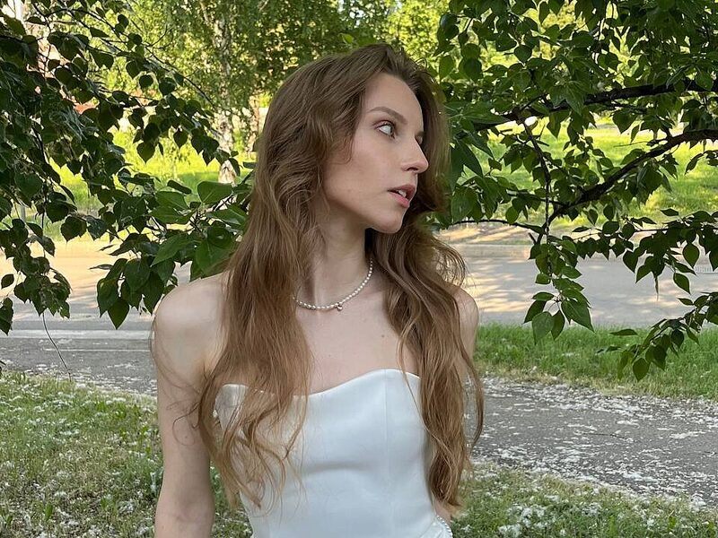 Giselle Aler low quality