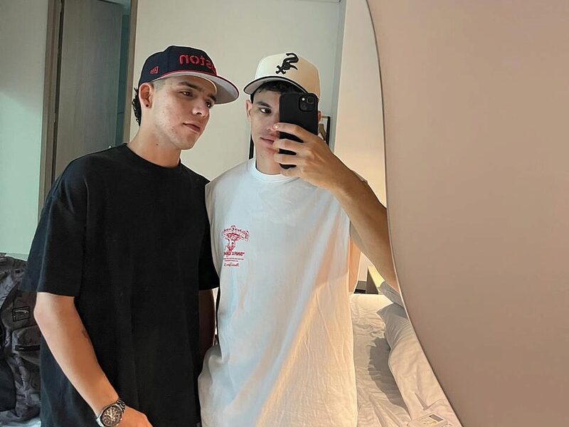 Joe & Nik low quality