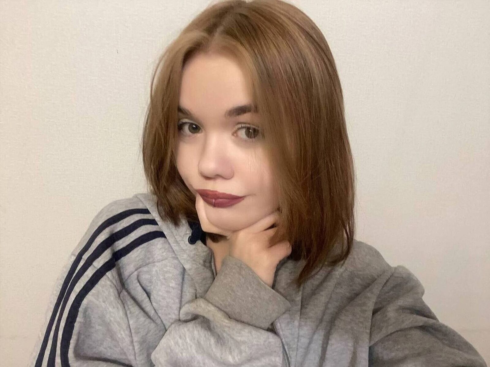 Lia Vandeveer low quality